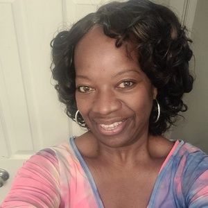 Meet your Posher, Jeanette